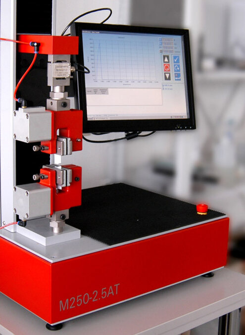 Tensile testing machine